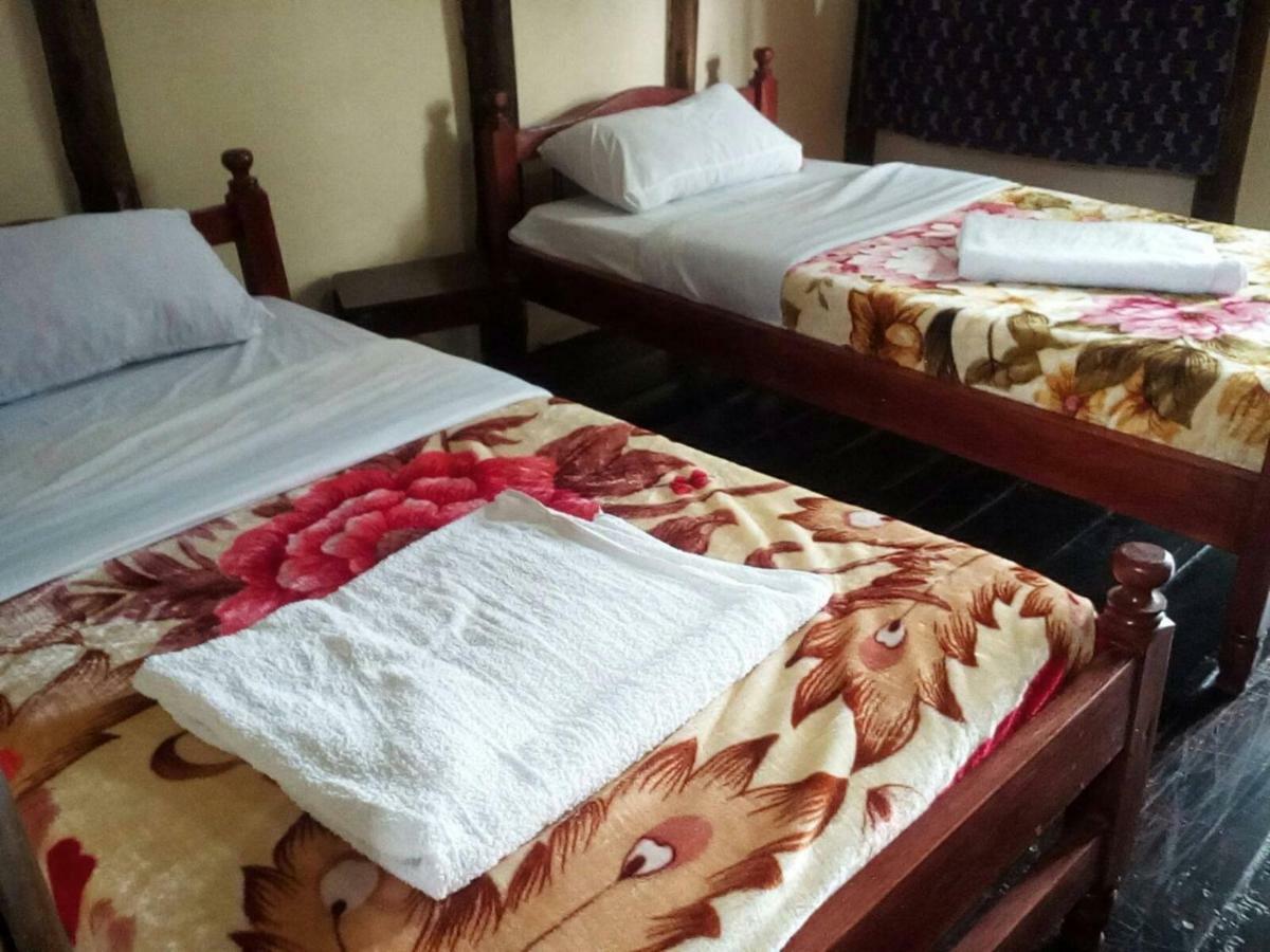 Ruhija Community Rest Camp Bed & Breakfast Kabale Exterior photo