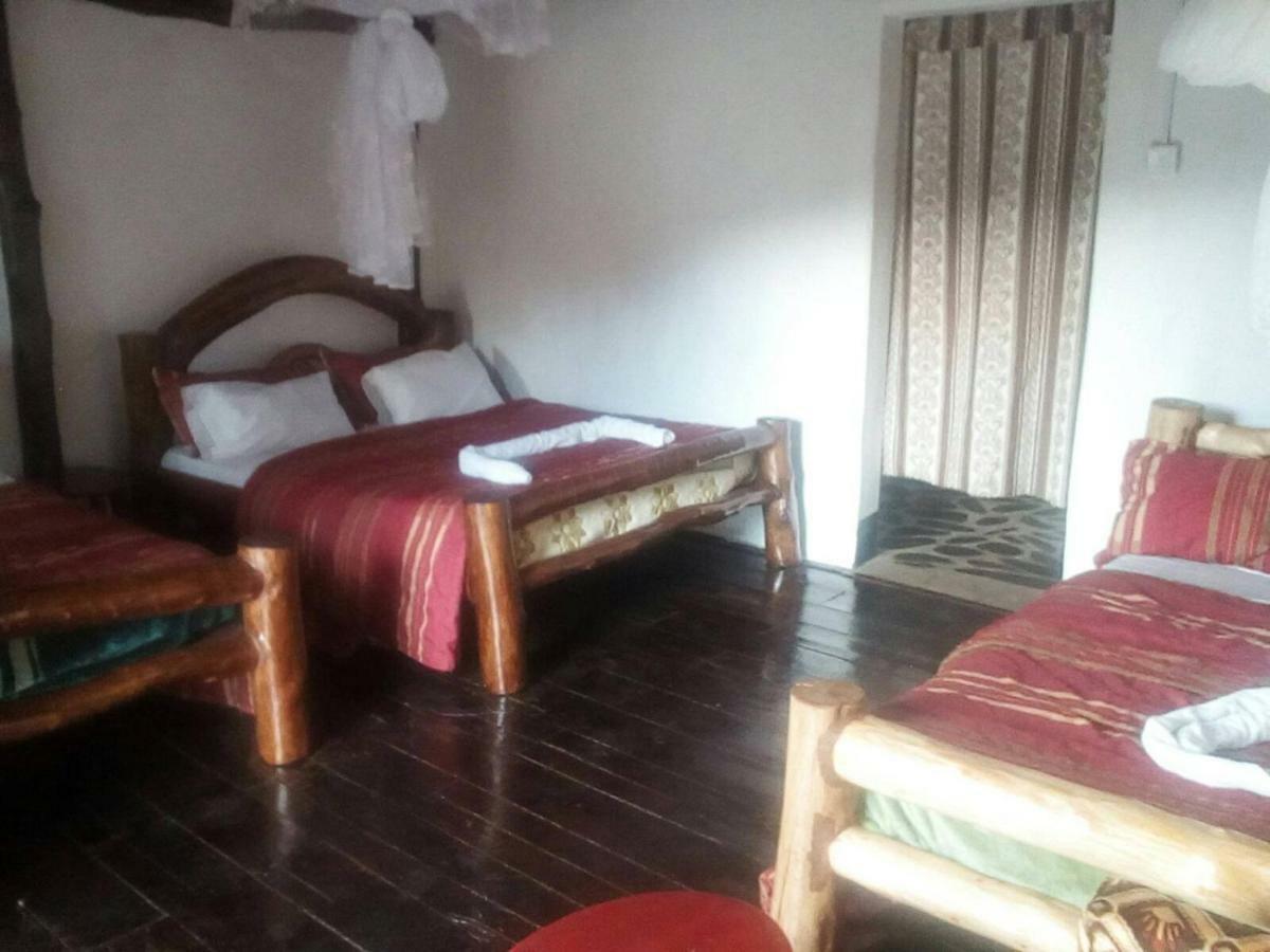 Ruhija Community Rest Camp Bed & Breakfast Kabale Exterior photo